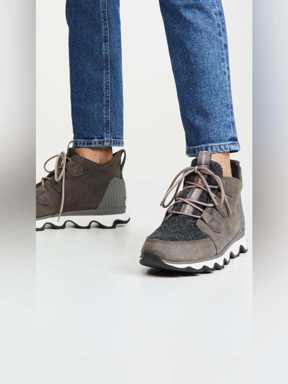 NWT NIB Sorel Kinetic Caribou Waterproof Bootie Quarry Gray Size 8